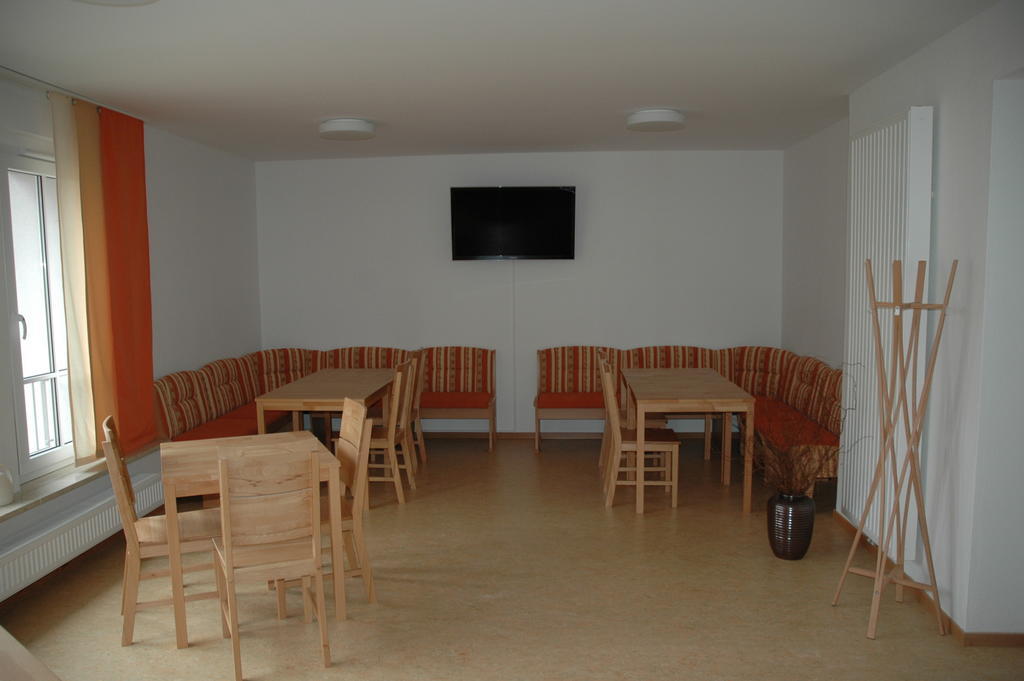 Sport Tourist Hostel Вайсенфельс Екстер'єр фото